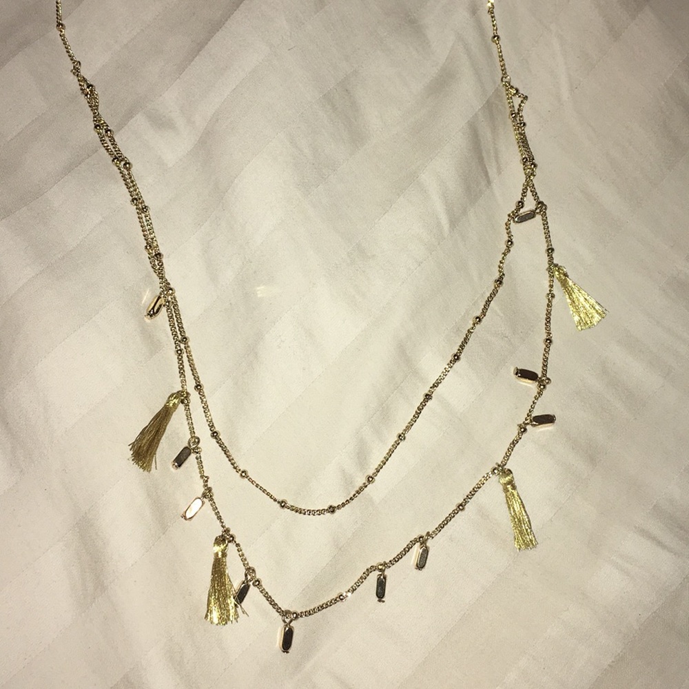 Women’s necklace
